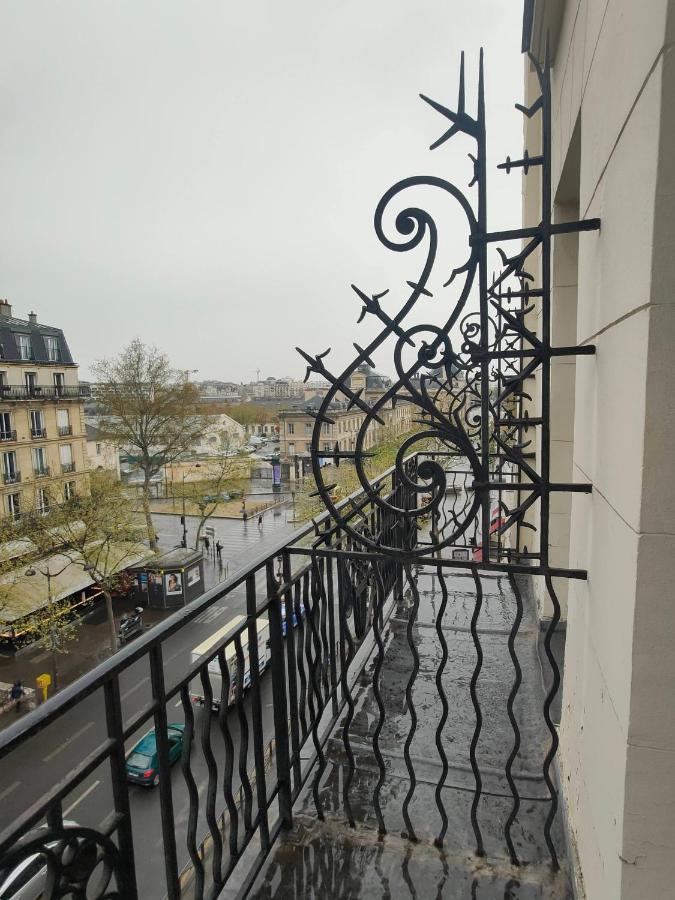 Hotel Royal Phare Paris Exteriör bild